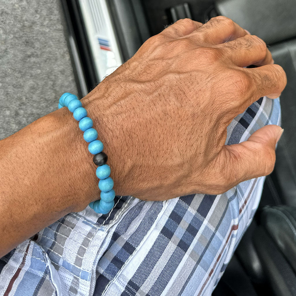 blue beaded bracelet