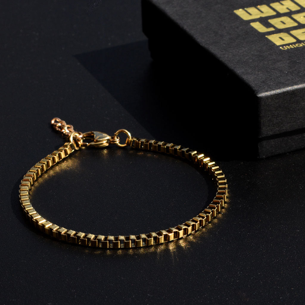 18K Gold Box Chain Bracelet