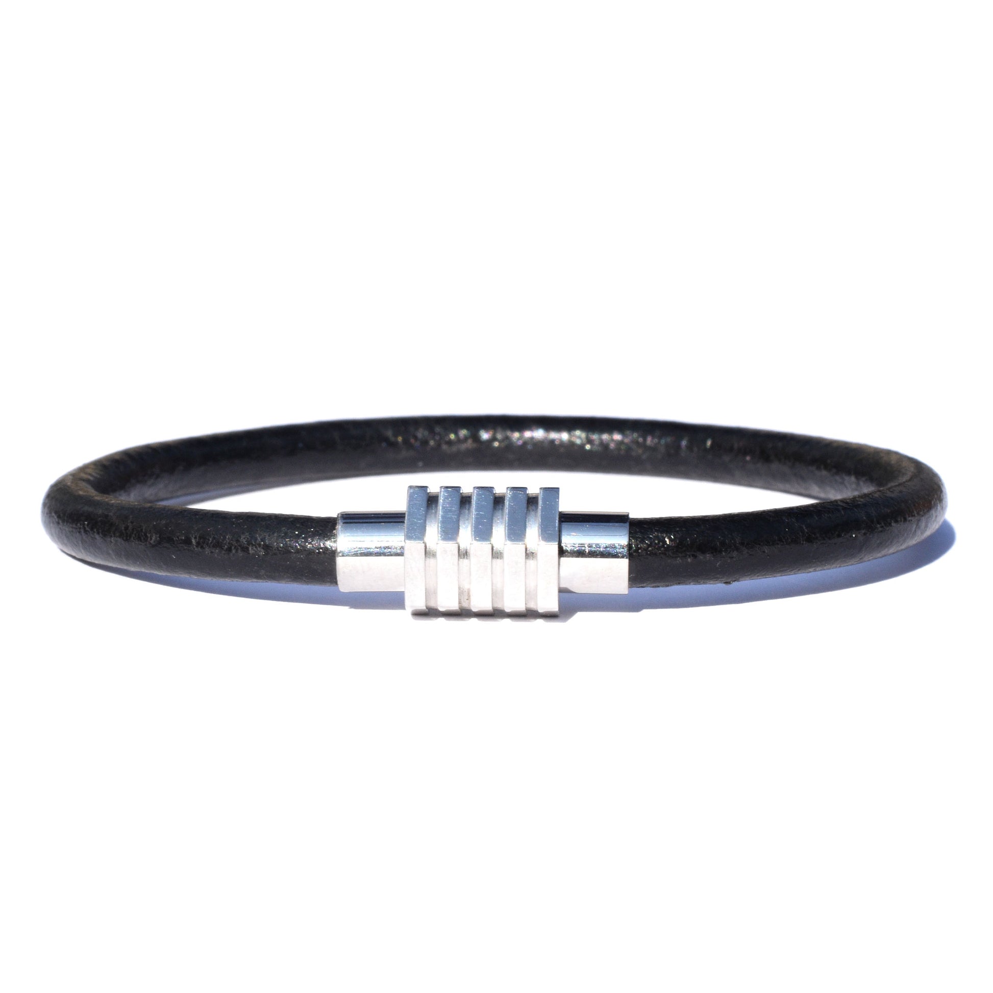 Black Leather Magnetic Clasp Bracelet